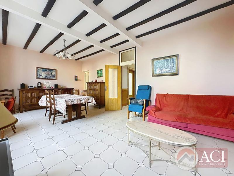 Maison - 174 m² - 7 pièces