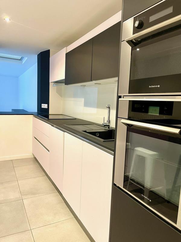 Appartement - 140 m² - 5 pièces