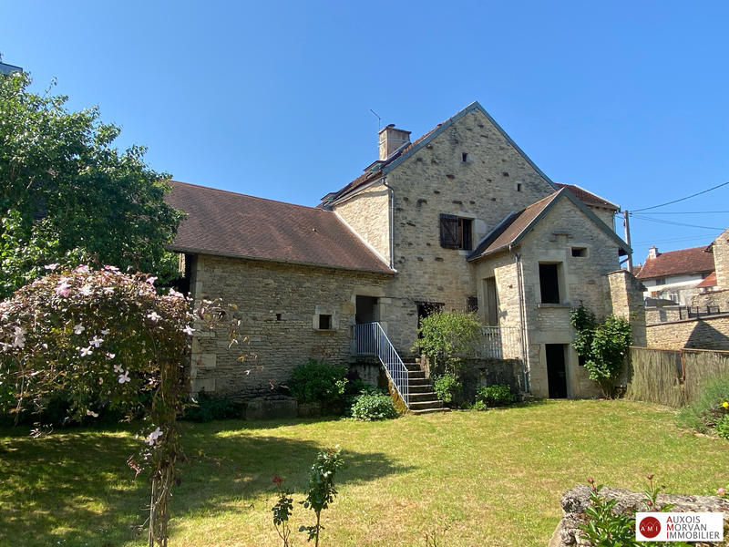Maison ancienne - 125 m² - 4 pièces