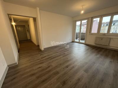 Appartement - 98 m² - 4 pièces