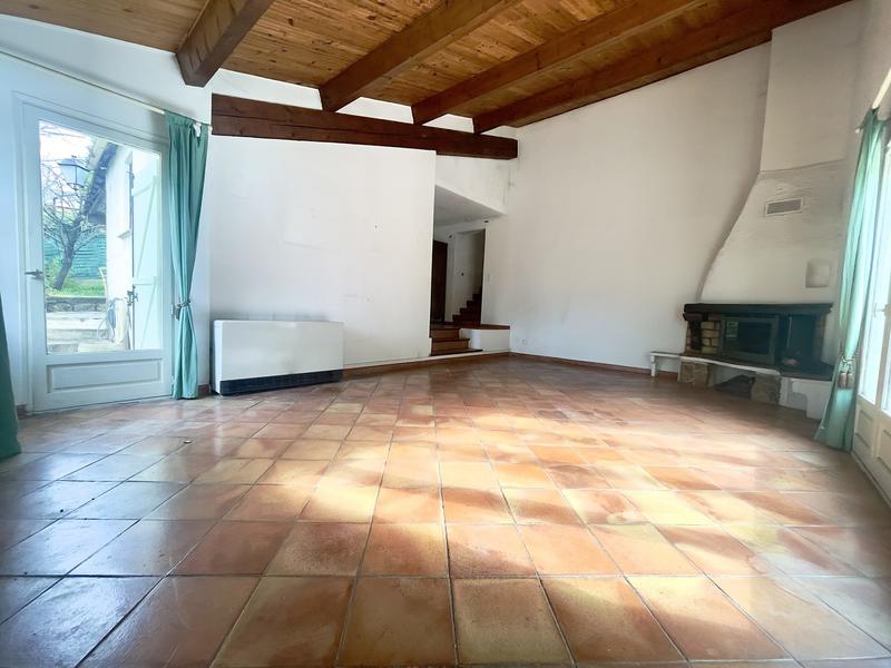 Maison - 93 m² - 4 pièces