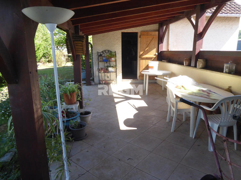 Maison - 160 m² - 7 pièces