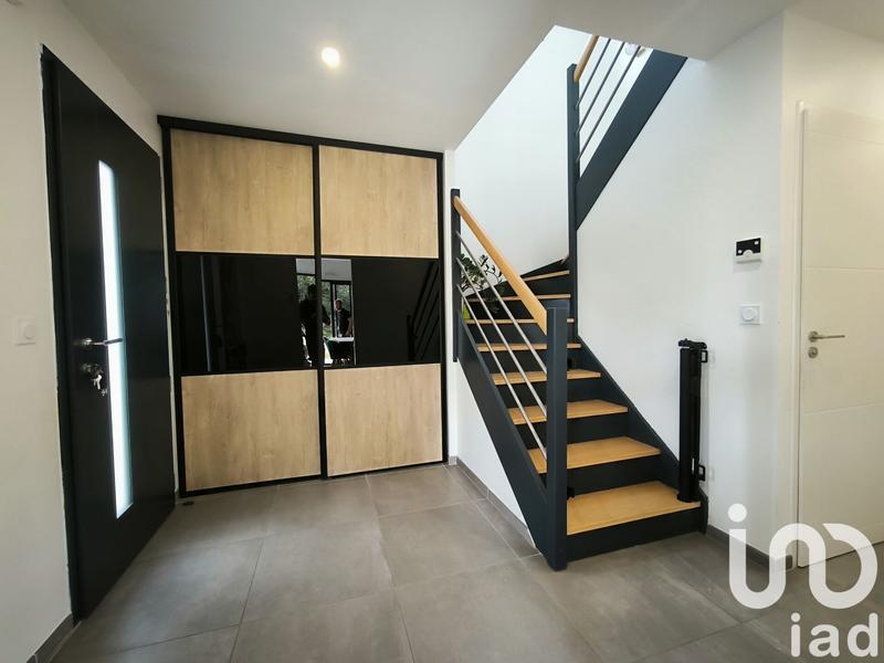 Maison - 122 m² - 5 pièces
