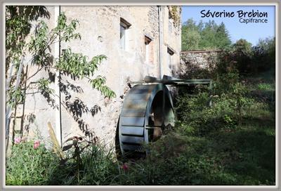 Maison - 166 m² - 6 pièces