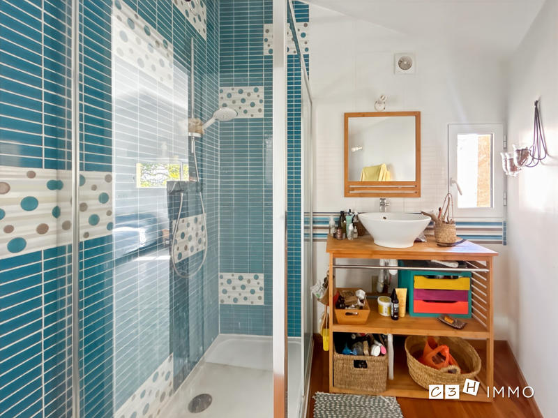 Maison - 205 m² - 6 pièces