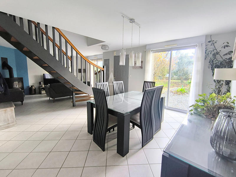 Maison - 135 m² - 7 pièces