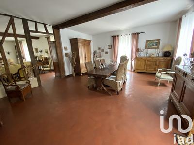 Maison de village - 266 m² - 8 pièces