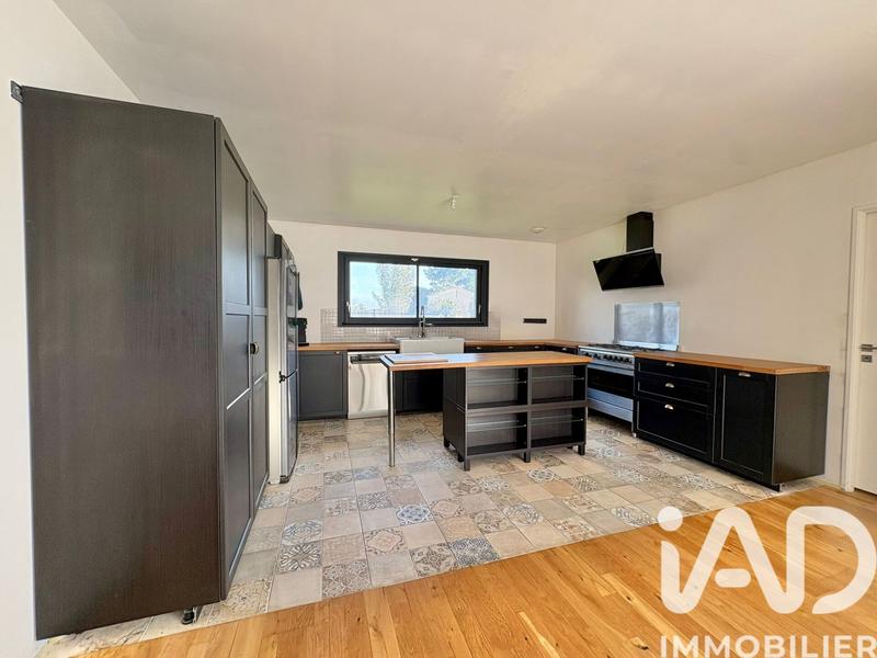 Maison - 177 m² - 6 pièces