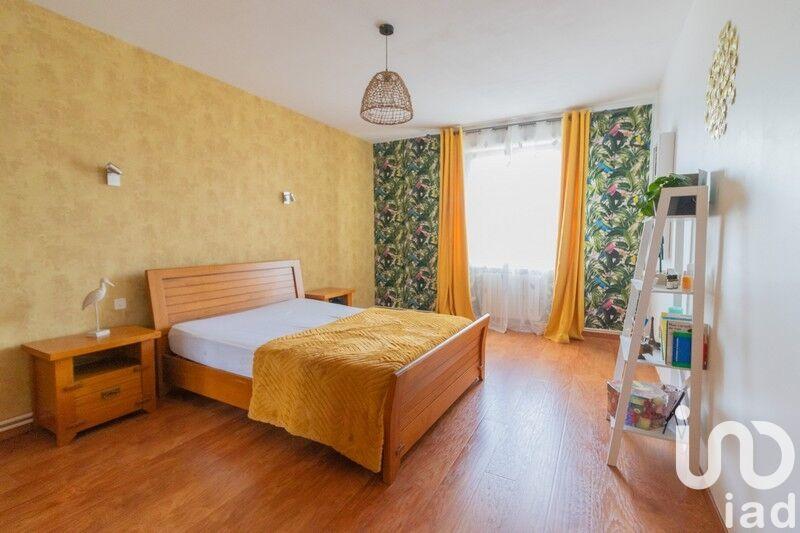 Maison - 194 m² - 8 pièces