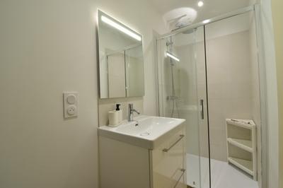 Studio - 25 m² - 1 pièce