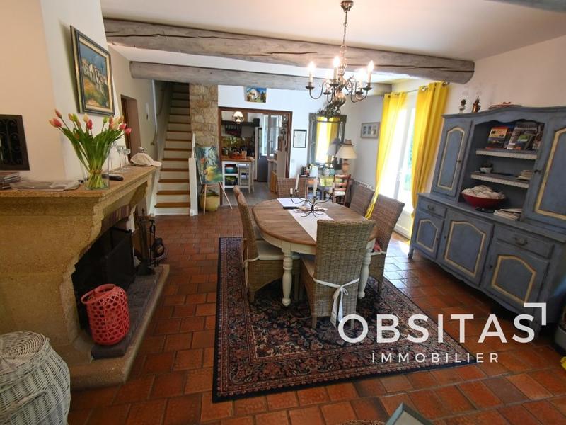 Maison - 135 m² - 6 pièces