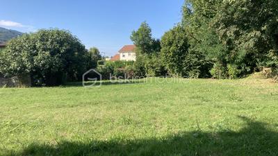 Terrain constructible - 956 m²