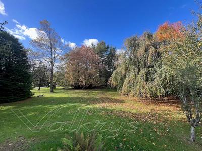 Propriété - 120 m² - 7 pièces