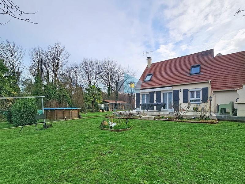 Maison contemporaine - 96 m² - 6 pièces