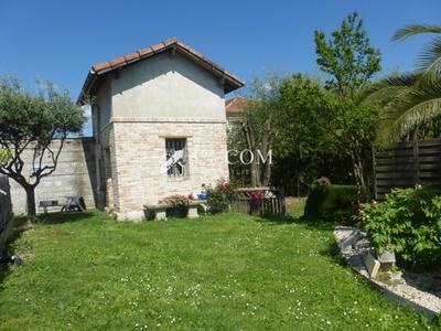 Maison chambre d'hôtes - 286 m² - 10 pièces