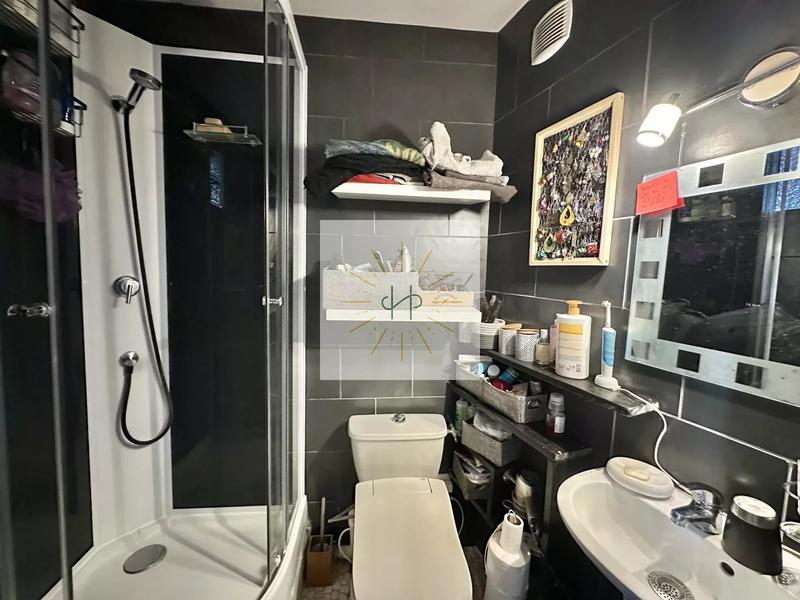 Maison - 160 m² - 9 pièces