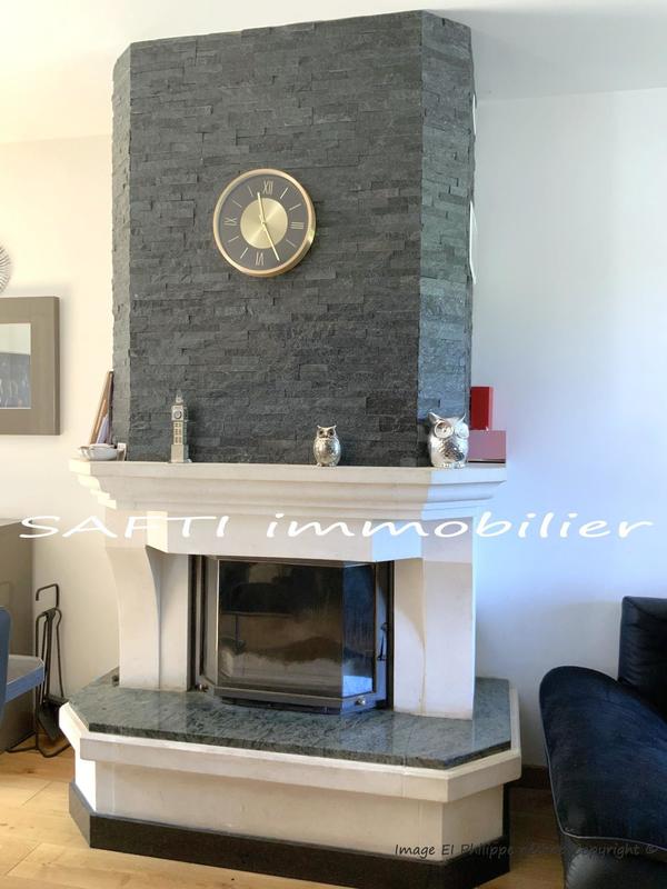 Maison - 164 m² - 8 pièces