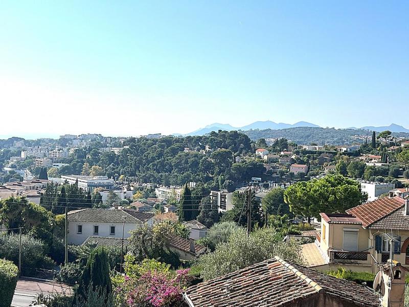 Appartement - 73 m² - 3 pièces