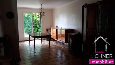 Maison - 98 m² - 5 pièces