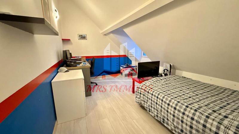 Maison - 122 m² - 5 pièces