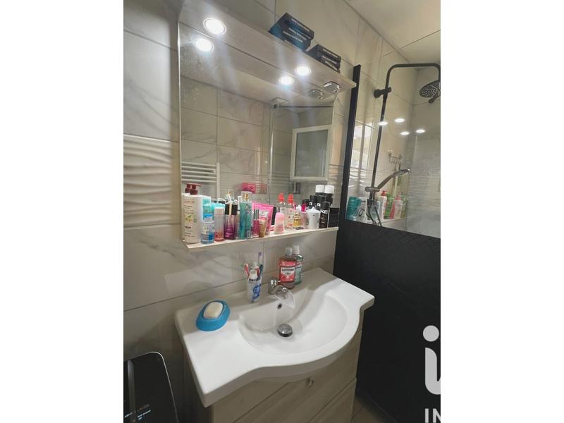 Maison - 86 m² - 5 pièces