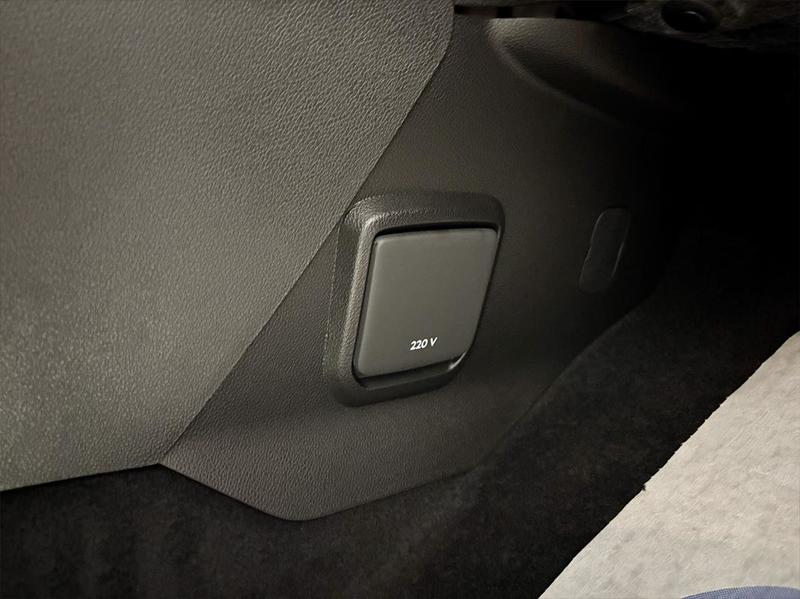 Peugeot Rifter (2) m 1.5 Bluehdi 130 Eat8 N1 Allure