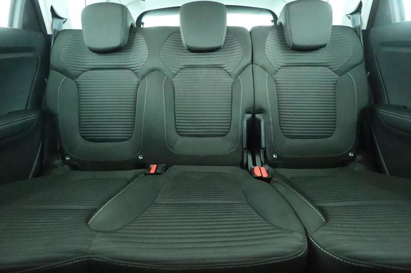 Renault Scénic 1.3 TCe Evolution Edc 140 ch