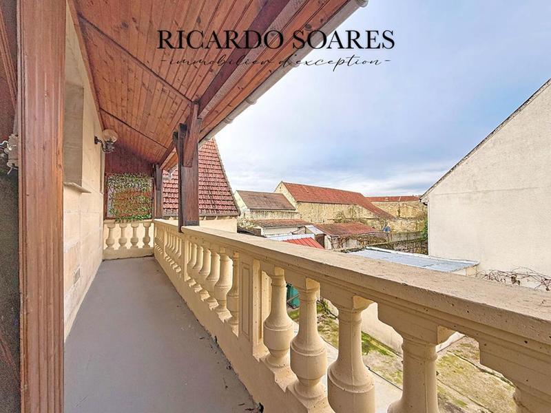 Maison - 160 m² - 7 pièces