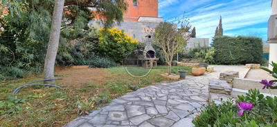 Villa - 100 m² - 5 pièces