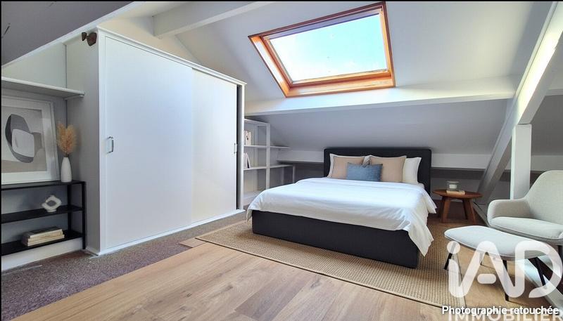 Maison - 90 m² - 5 pièces