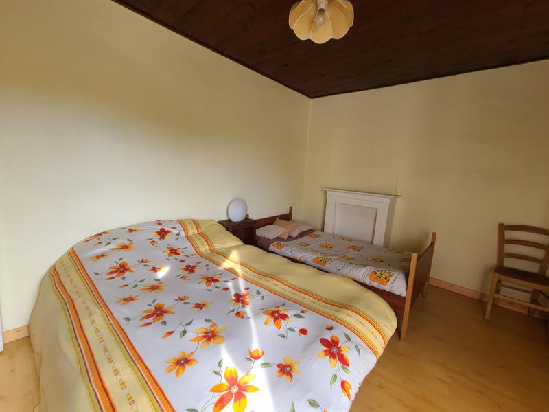 Maison - 134 m² - 9 pièces