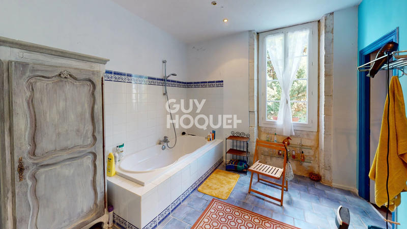 Maison - 506 m² - 12 pièces