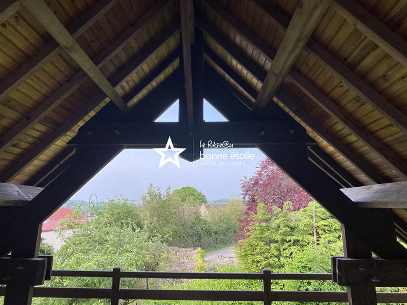 Maison - 260 m² - 11 pièces