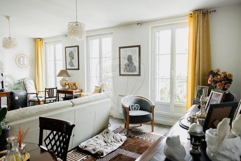 Appartement - 85 m² - 3 pièces