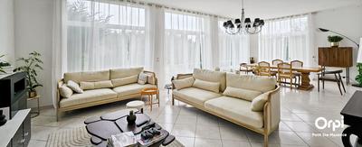 Maison de maîtres - 199 m² - 4 pièces