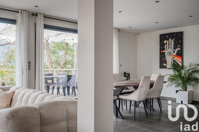 Maison - 156 m² - 5 pièces