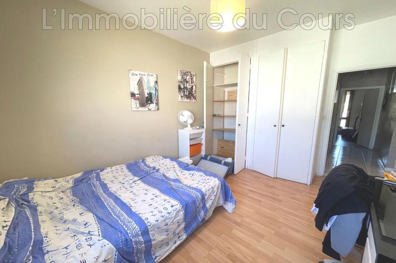 Appartement - 100 m² - 5 pièces
