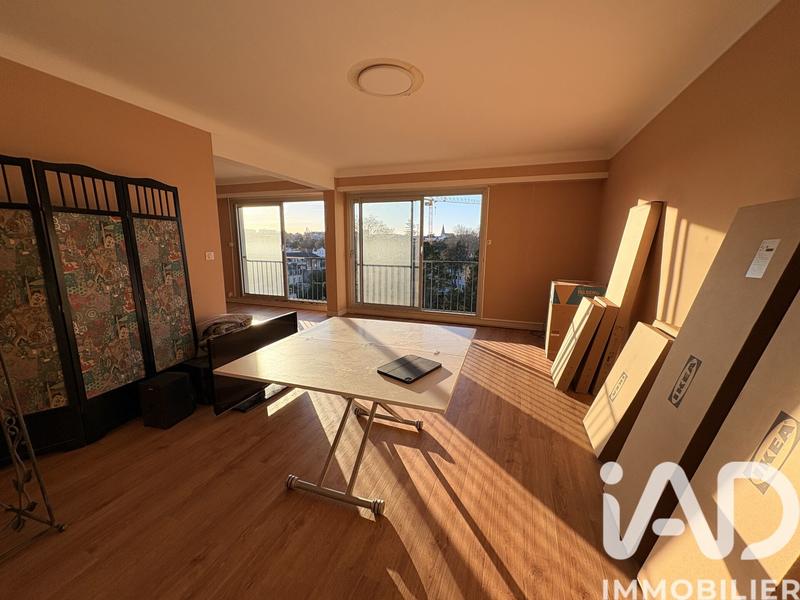 Appartement - 90 m² - 3 pièces