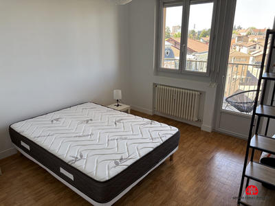 Appartement - 66 m² - 4 pièces