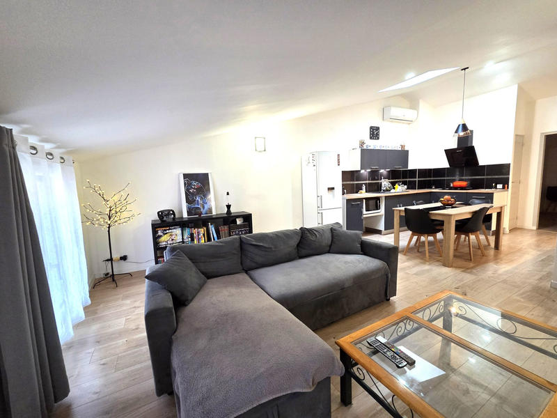 Maison - 125 m² - 6 pièces