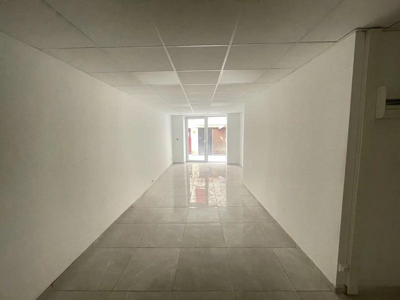 Local commercial - 32 m² - 1 pièce