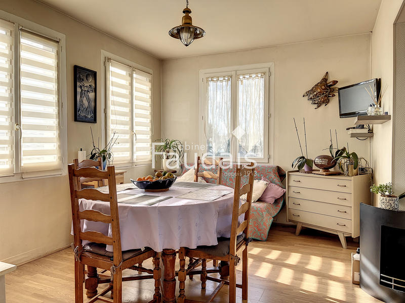 Appartement - 91 m² - 4 pièces