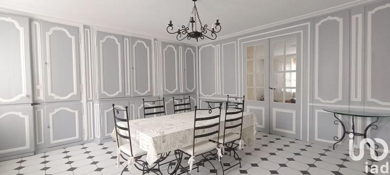 Maison de village - 362 m² - 10 pièces