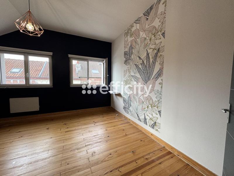 Maison - 153 m² - 9 pièces