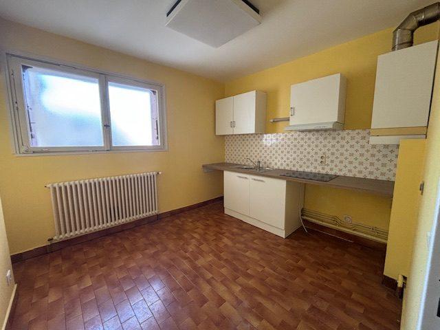 Appartement - 64 m² - 2 pièces