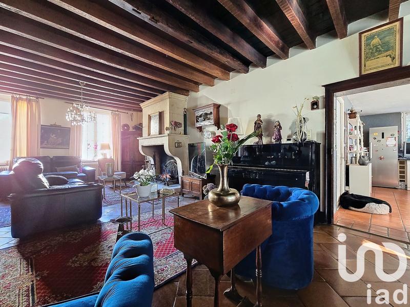 Maison - 240 m² - 8 pièces