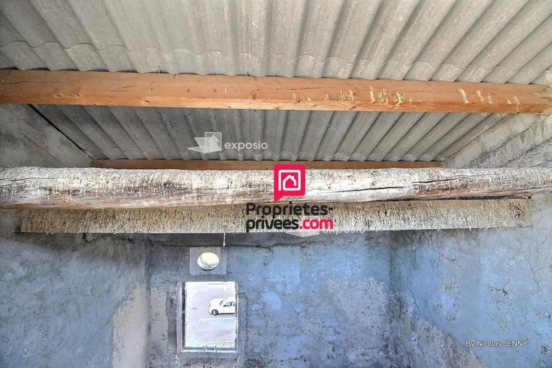 Immeuble - 215 m² - 9 pièces