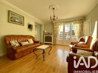 Maison - 103 m² - 5 pièces