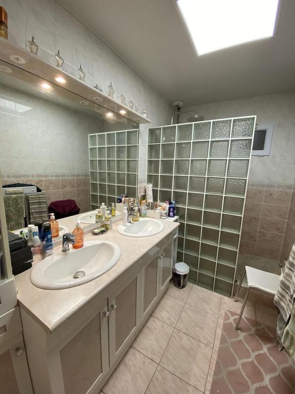 Maison - 130 m² - 7 pièces