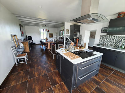 Fermette - 180 m² - 12 pièces